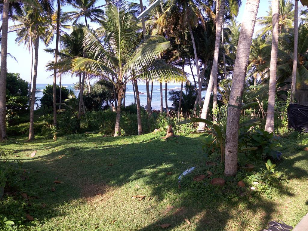 Sunray Rest - Beach View Homestay Mirissa Εξωτερικό φωτογραφία