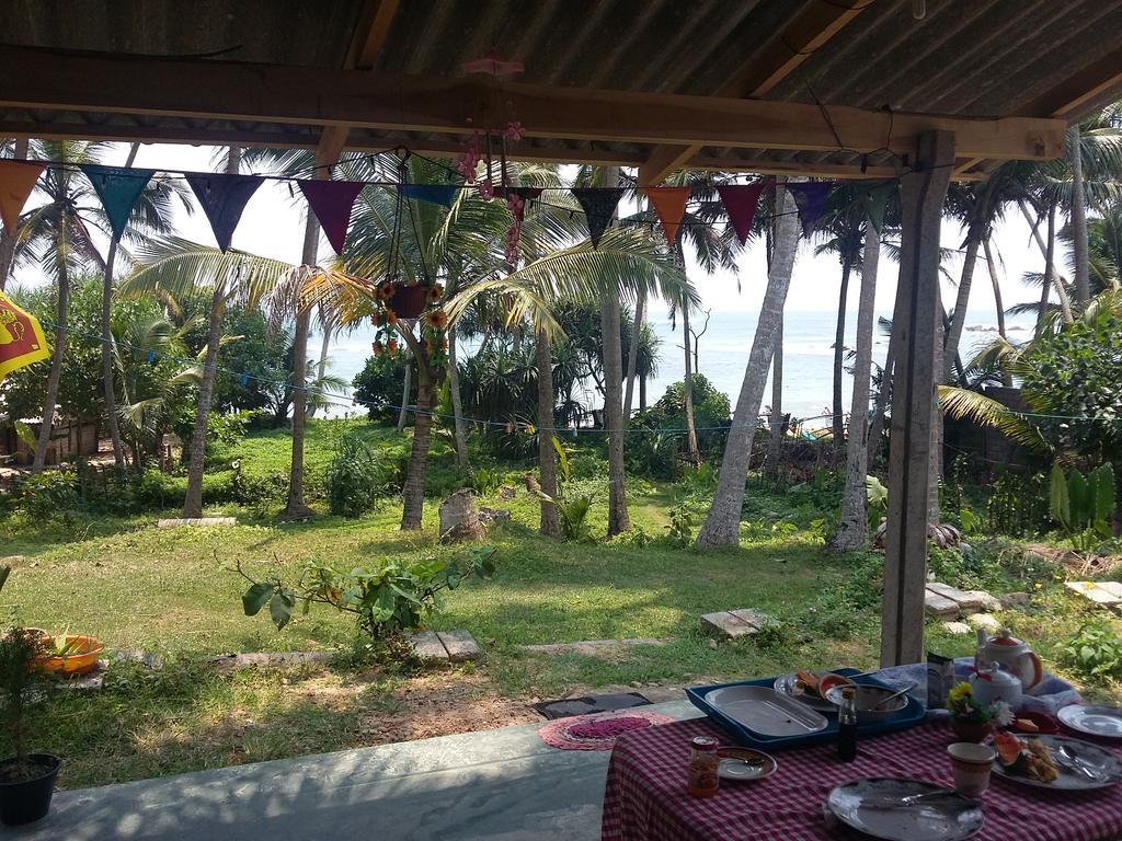 Sunray Rest - Beach View Homestay Mirissa Εξωτερικό φωτογραφία