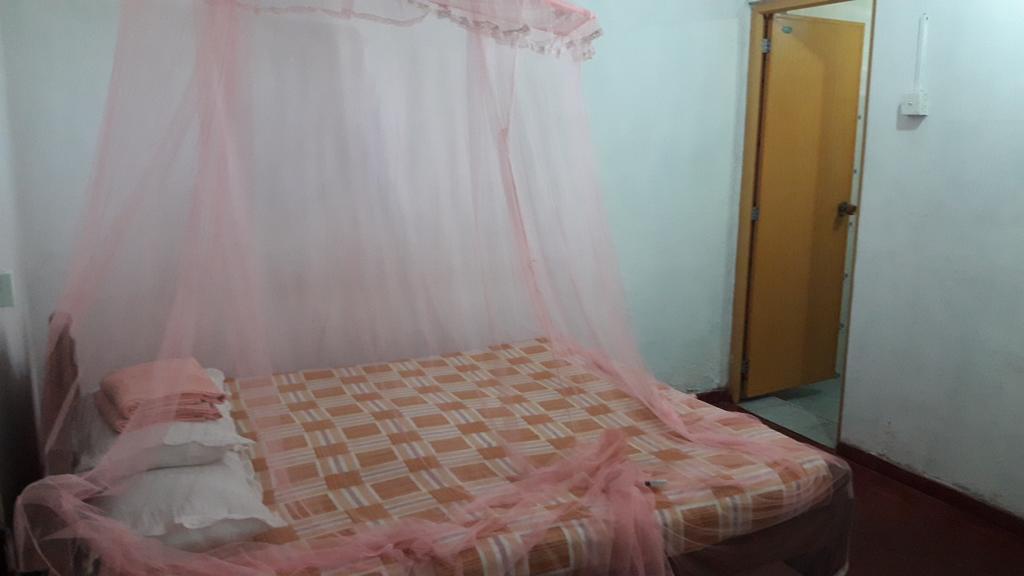 Sunray Rest - Beach View Homestay Mirissa Δωμάτιο φωτογραφία
