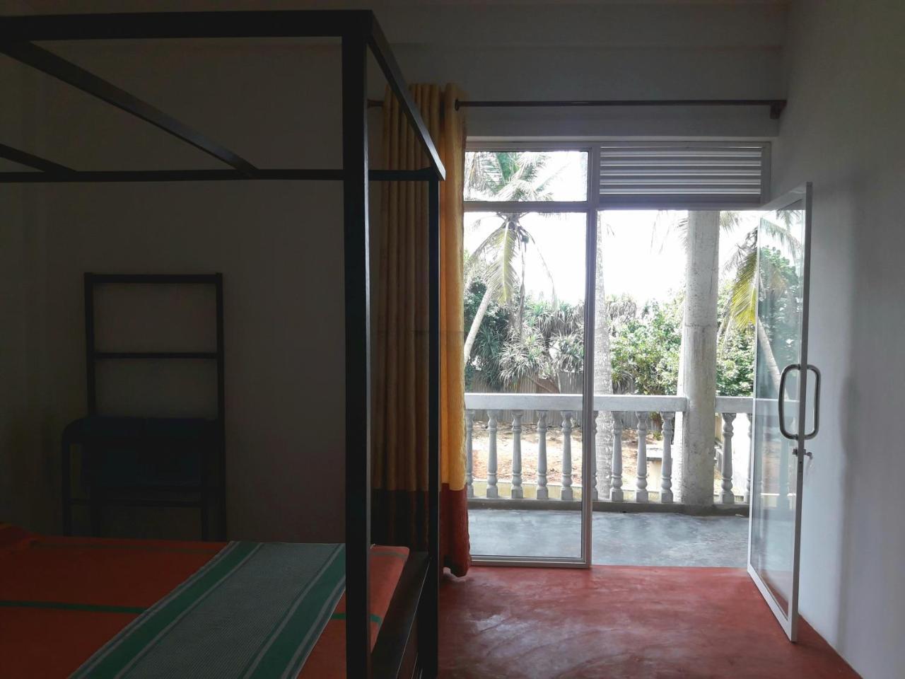 Sunray Rest - Beach View Homestay Mirissa Εξωτερικό φωτογραφία