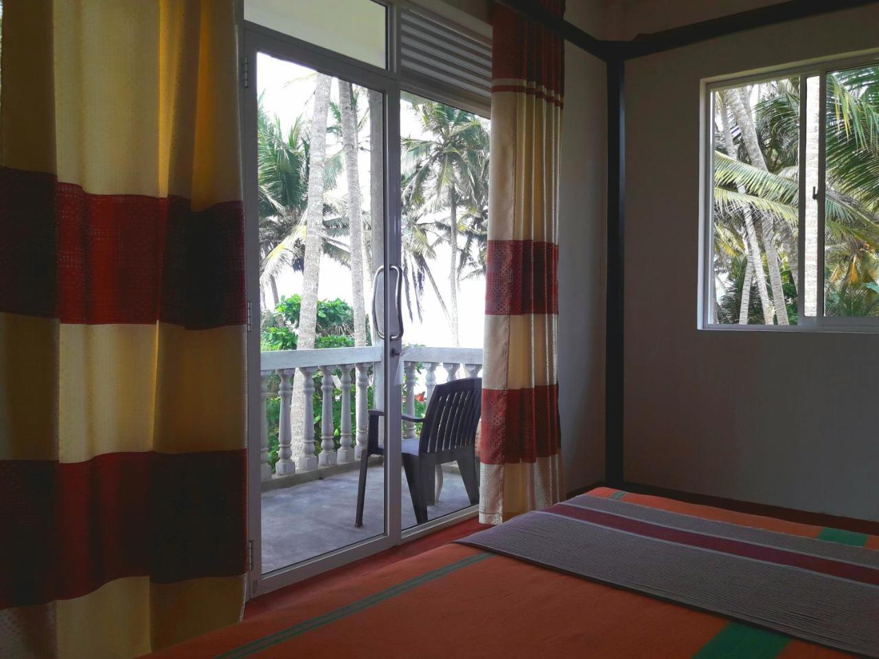 Sunray Rest - Beach View Homestay Mirissa Εξωτερικό φωτογραφία